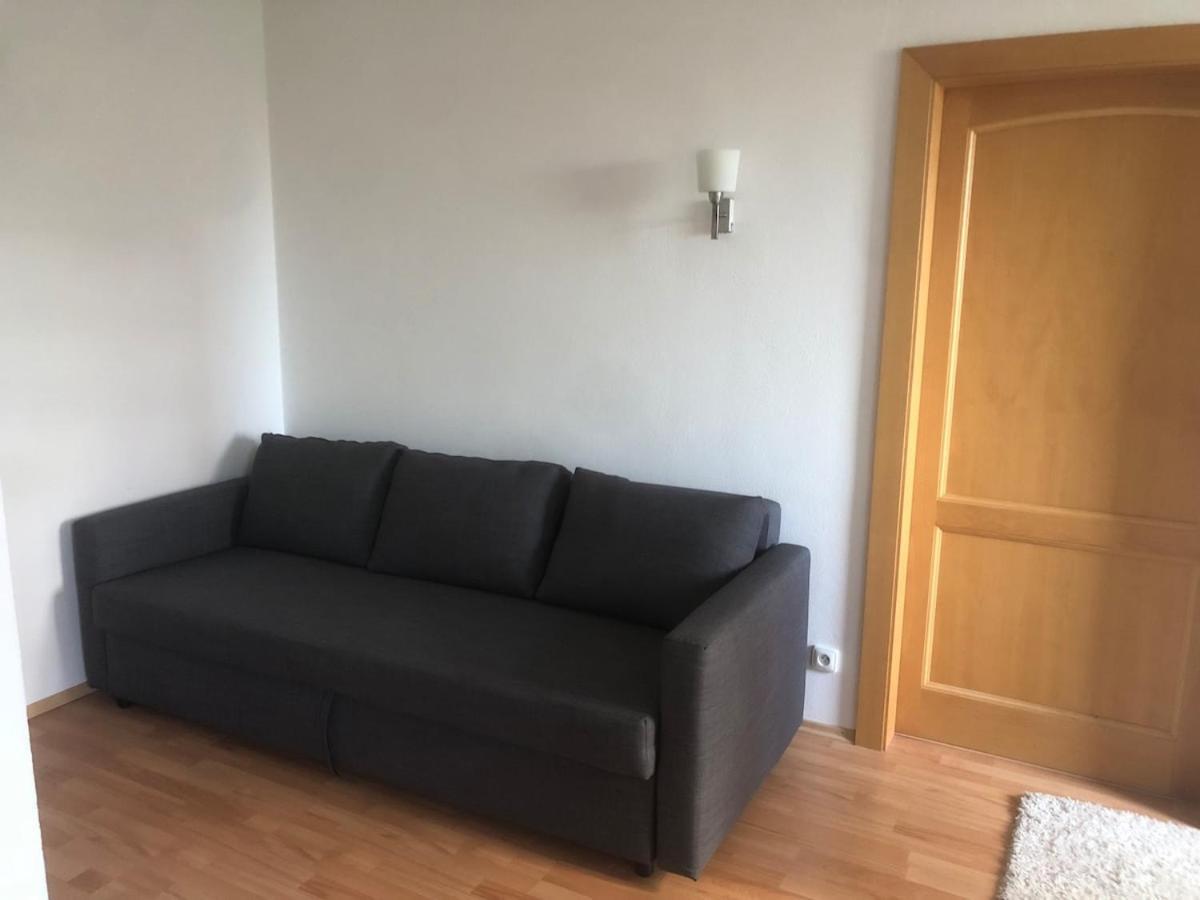 Spacious With A Fireplace In The * Pressburg
