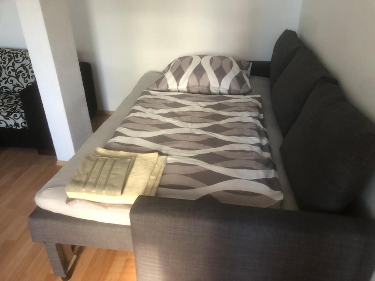 Spacious With A Fireplace In The * Pressburg